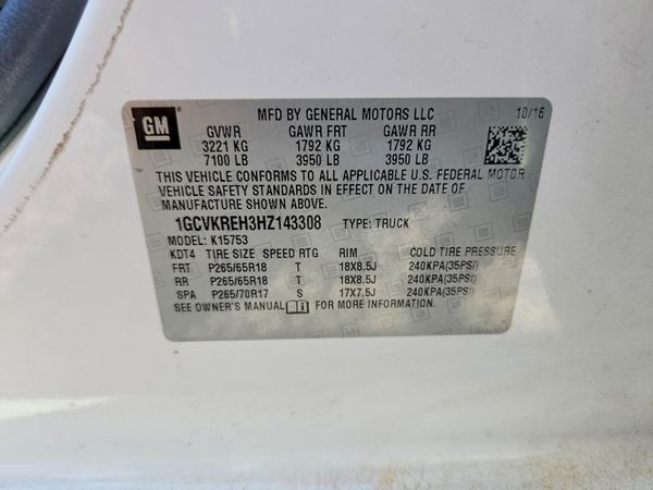 2017 CHEVROLET SILVERADO LT