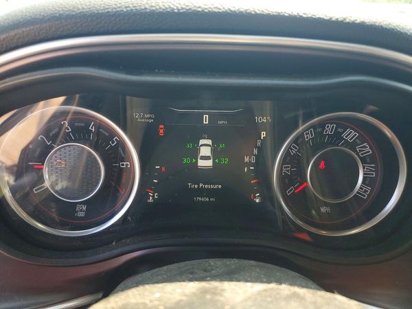 2016 DODGE CHALLENGER SXT