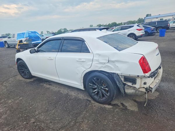 2015 CHRYSLER 300 Limited