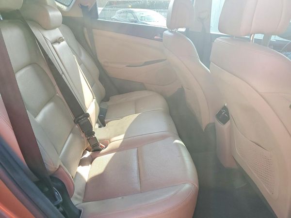 2016 HYUNDAI TUCSON
