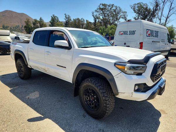 2023 TOYOTA TACOMA SR5