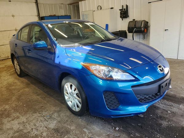 2012 MAZDA 3 Touring/GS