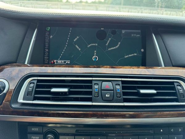 2015 BMW 750