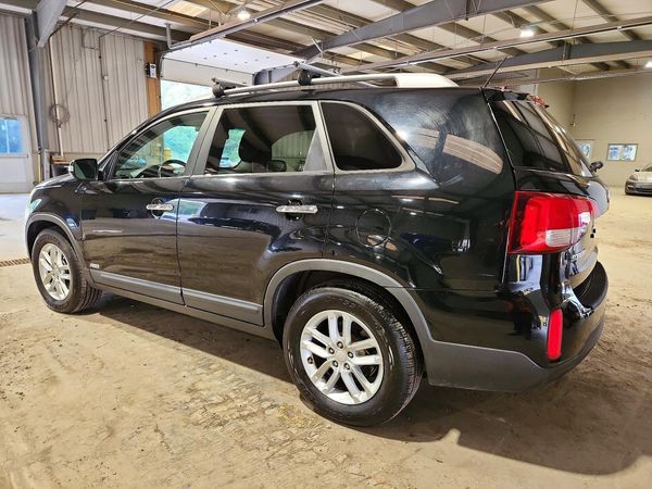 2014 KIA SORENTO Base/ LX