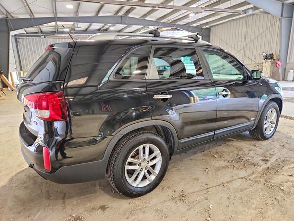 2014 KIA SORENTO Base/ LX