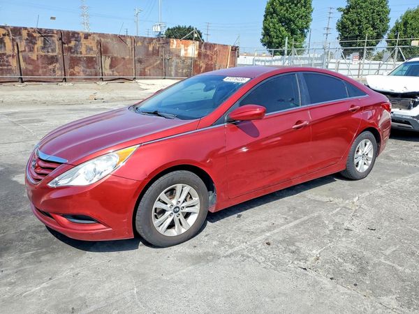 2013 HYUNDAI SONATA GLS/ GLS Popular