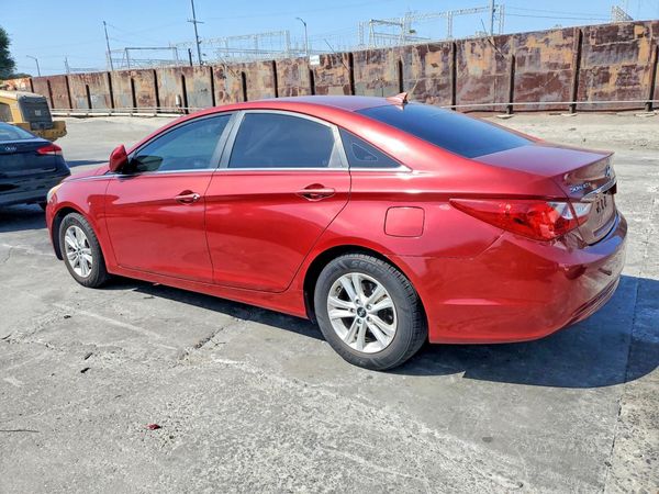 2013 HYUNDAI SONATA GLS/ GLS Popular