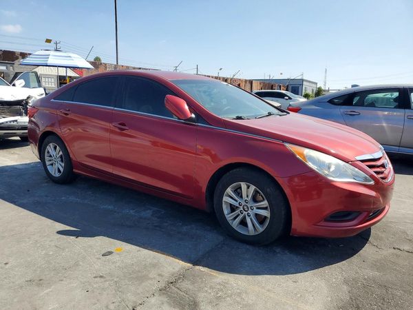 2013 HYUNDAI SONATA GLS/ GLS Popular