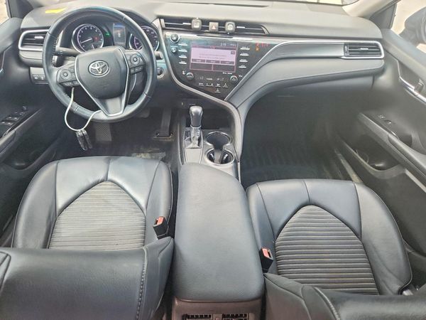 2018 TOYOTA CAMRY