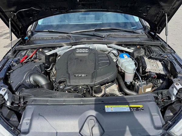2017 AUDI A4 quattro Premium