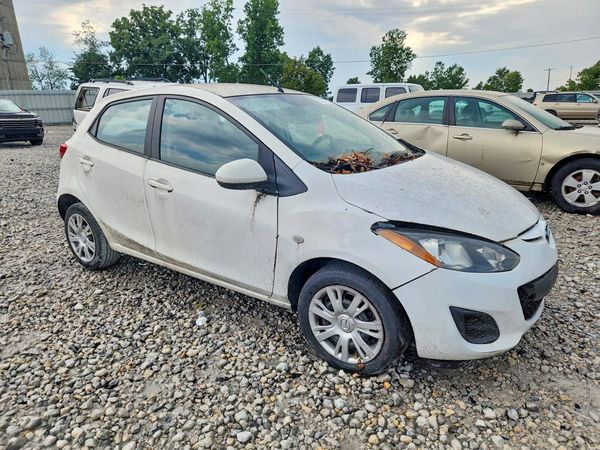 2014 MAZDA MAZDA2 Sport/GX