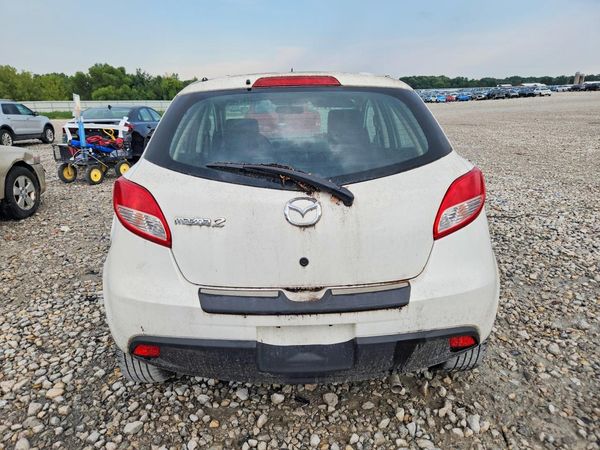 2014 MAZDA MAZDA2 Sport/GX