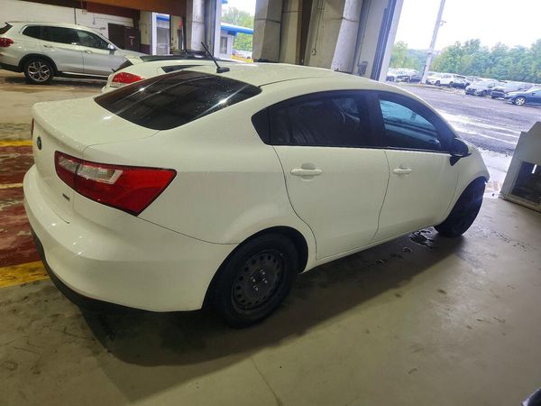2016 KIA RIO