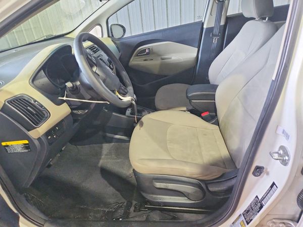 2016 KIA RIO