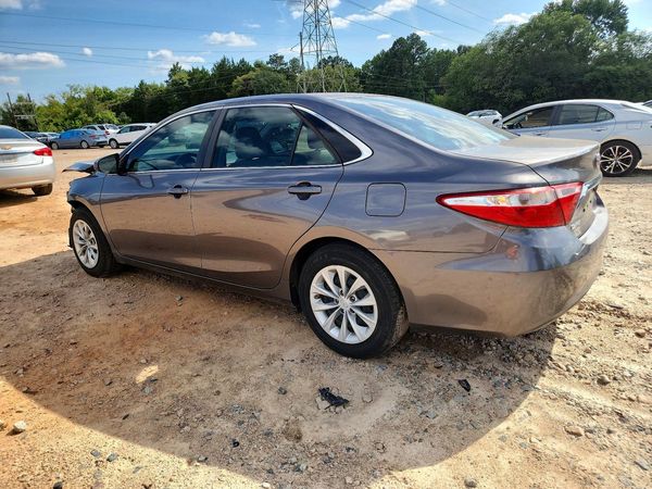 2015 TOYOTA CAMRY