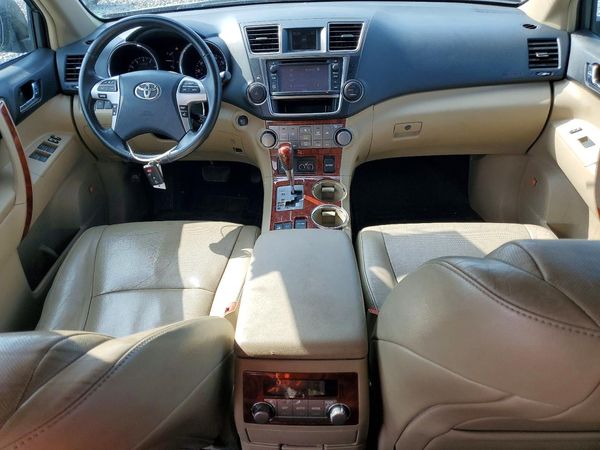 2013 TOYOTA HIGHLANDER Base/Hybrid