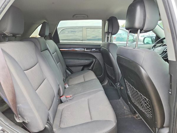 2012 KIA SORENTO GL(Middle-low grade)
