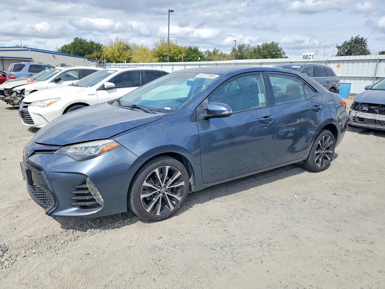 2017 TOYOTA COROLLA