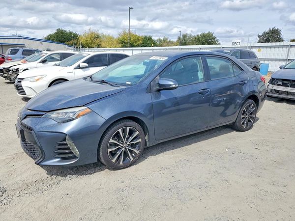 2017 TOYOTA COROLLA