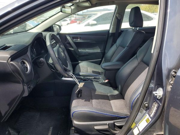 2017 TOYOTA COROLLA