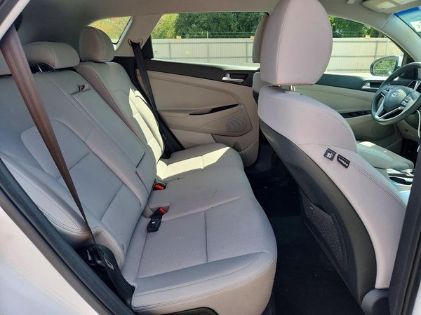 2019 HYUNDAI TUCSON