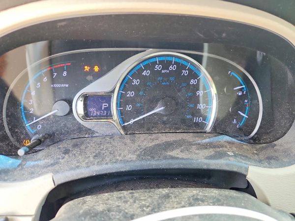 2014 TOYOTA SIENNA