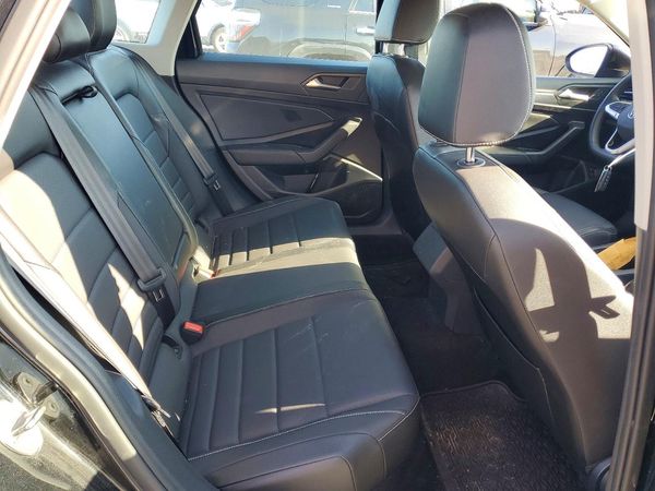 2022 VOLKSWAGEN JETTA