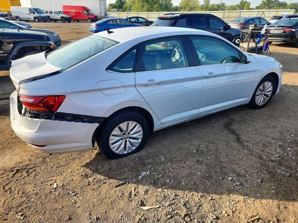 2019 VOLKSWAGEN JETTA S, SE, R-Line