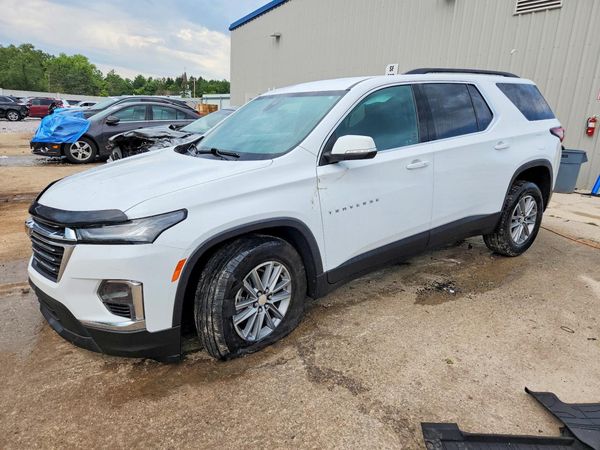 2022 CHEVROLET TRAVERSE LT — Front 3/4