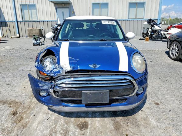 2014 MINI COOPER
