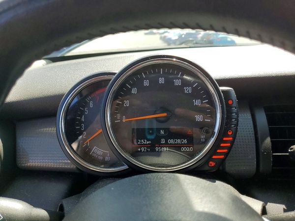 2014 MINI COOPER