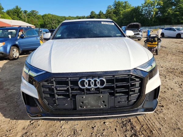 2019 AUDI Q8