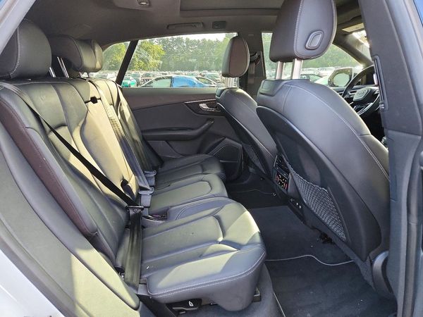 2019 AUDI Q8