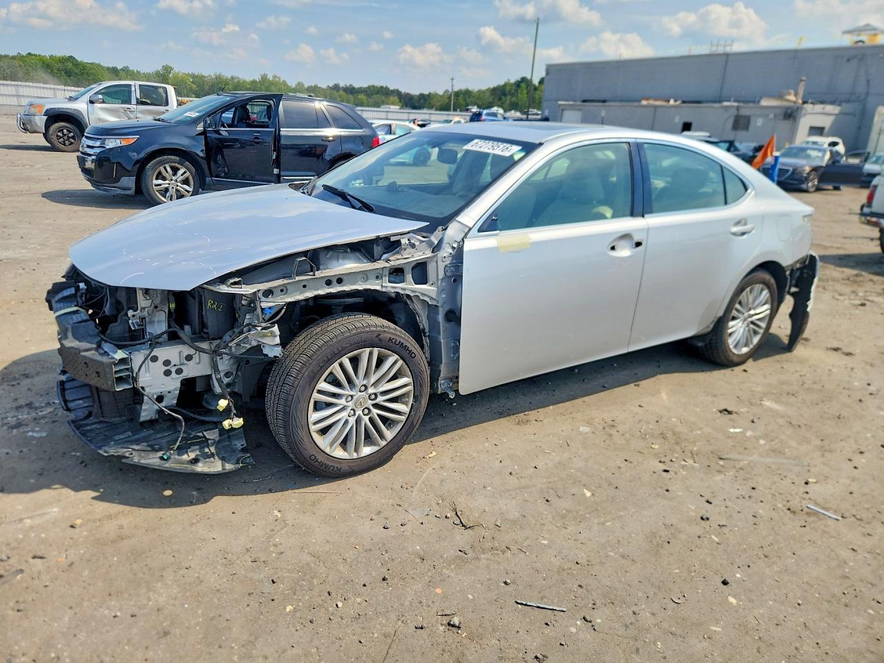 2015 LEXUS ES