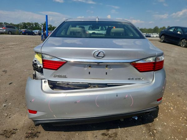 2015 LEXUS ES