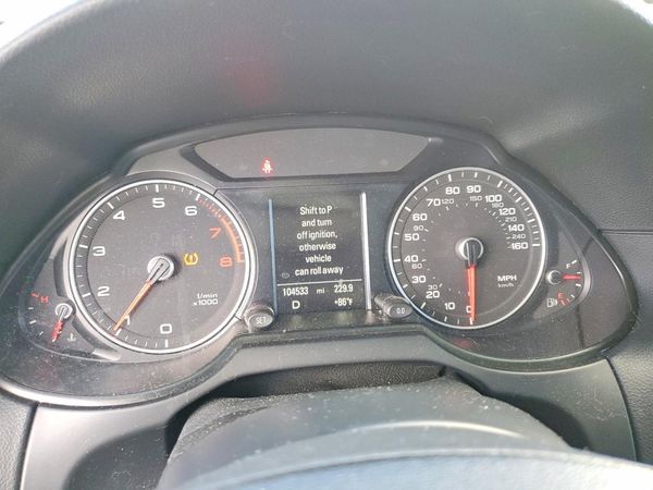 2016 AUDI Q5 quattro Premium Plus