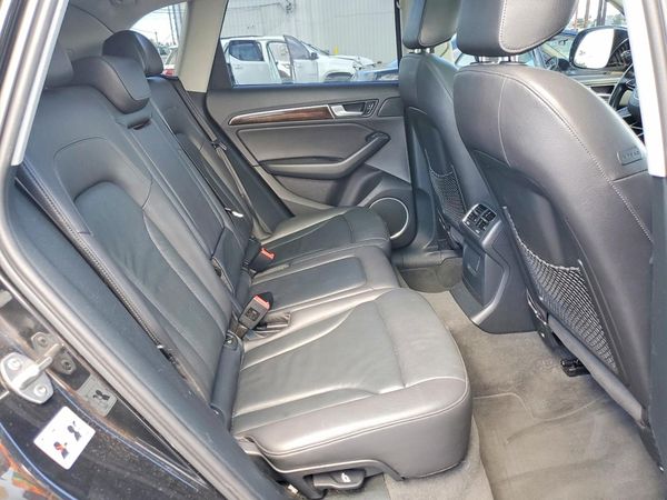 2016 AUDI Q5 quattro Premium Plus