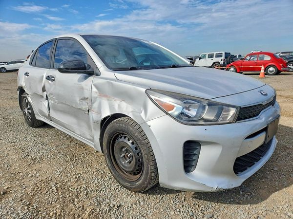 2018 KIA RIO