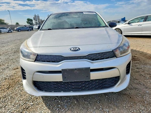 2018 KIA RIO