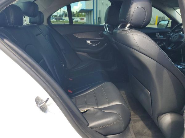 2017 MERCEDES-BENZ C C300