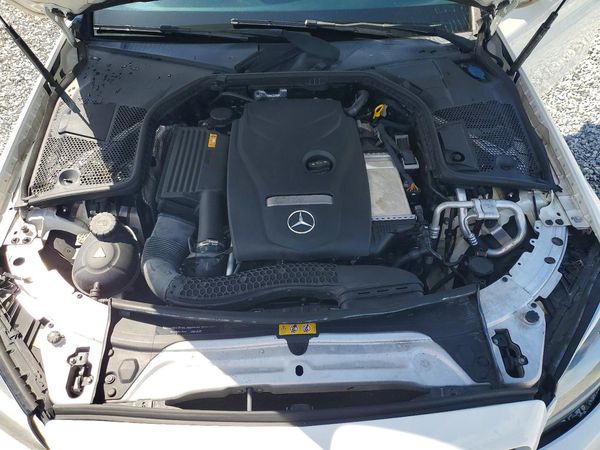 2017 MERCEDES-BENZ C C300