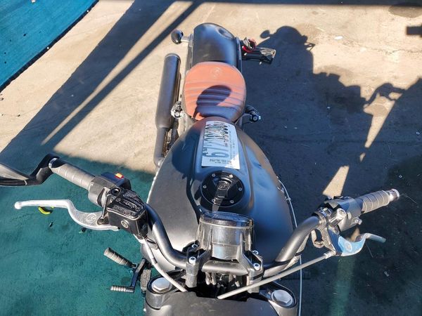 2020 INDIAN MOTORCYCLE CO. MOTORCYCLE Base spec
