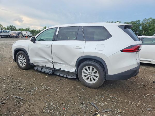 2026 TOYOTA GRAND HIGHLANDER