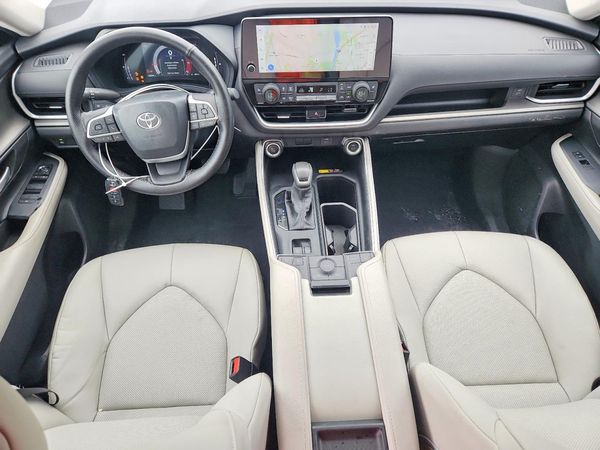 2026 TOYOTA GRAND HIGHLANDER