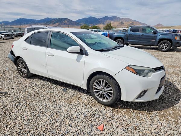 2015 TOYOTA COROLLA