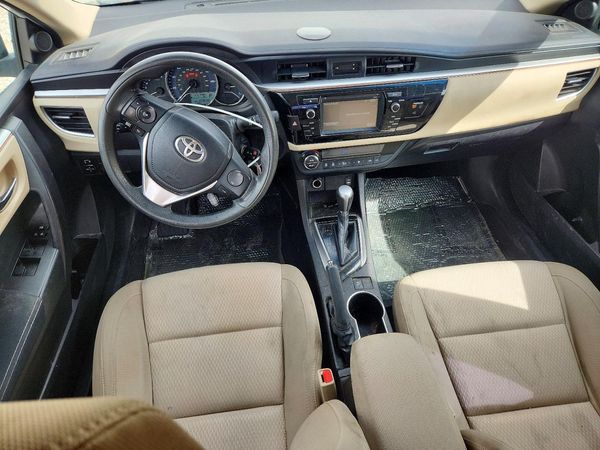 2015 TOYOTA COROLLA
