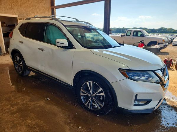 2018 NISSAN ROGUE — Passenger 3/4
