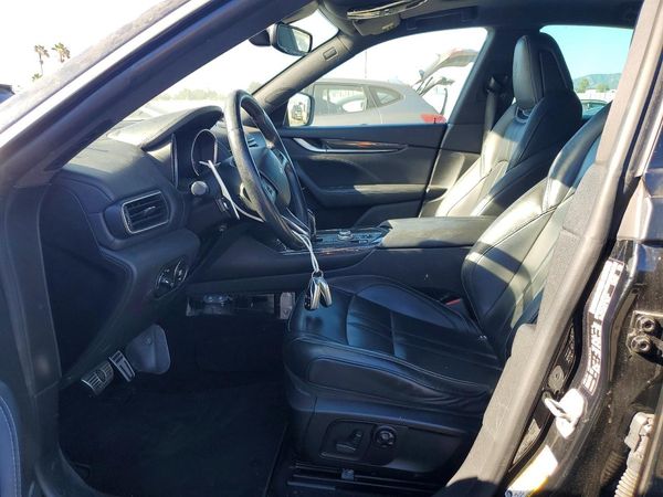 2017 MASERATI LEVANTE