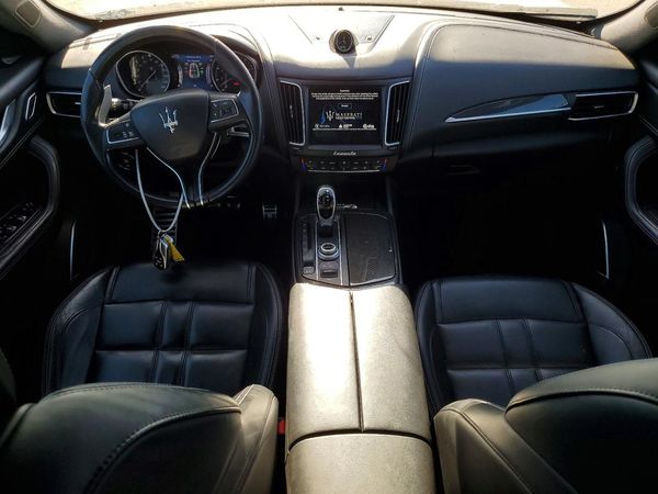 2017 MASERATI LEVANTE