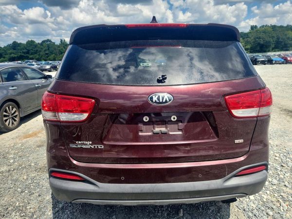 2017 KIA SORENTO L, LX